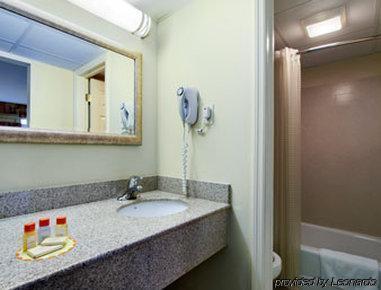 Days Inn By Wyndham Springfield/Phil.Intl Airport Cameră foto
